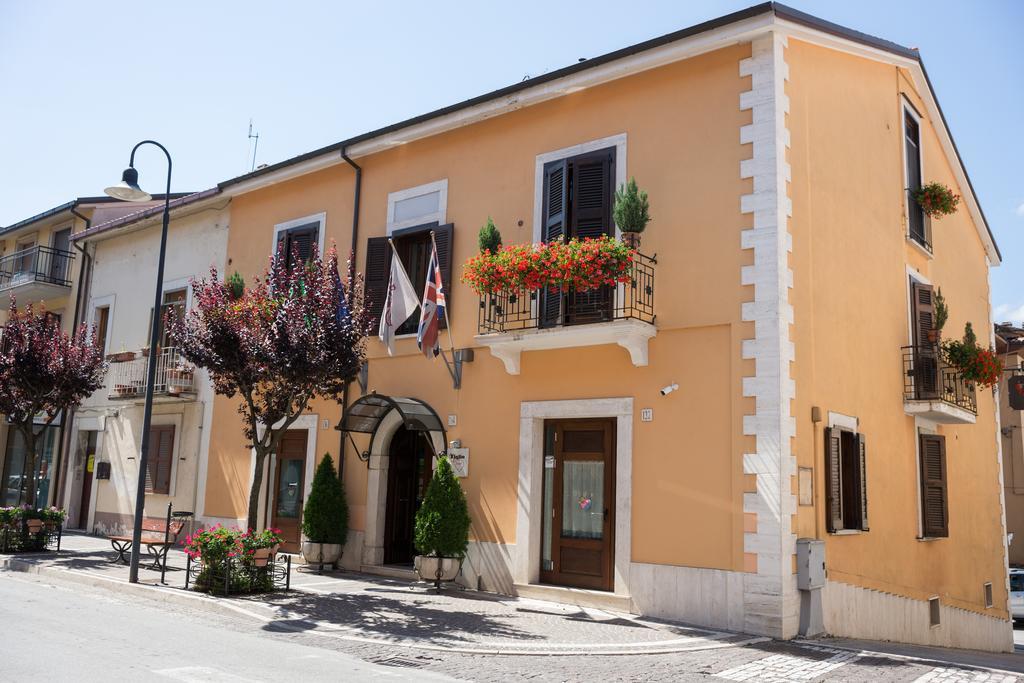 Hotel Il Tiglio (Adults Only) กัสเตลดิซังโกร ภายนอก รูปภาพ